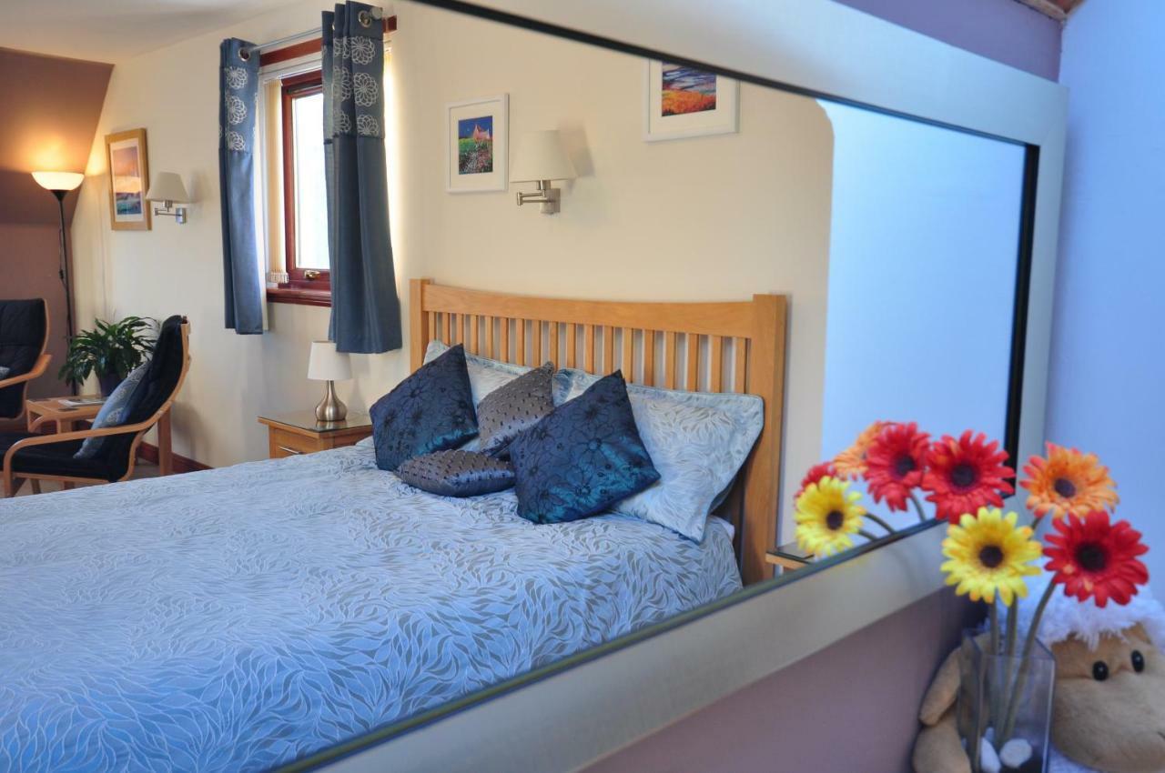 Sheep Fank Cottage Oban Room photo